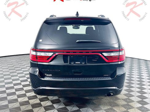 Used 2024 Dodge Durango SXT w/ SXT Blacktop Group image 6