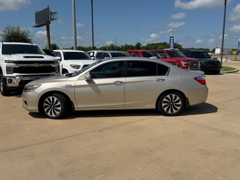 Used 2015 Honda Accord EX-L image 2