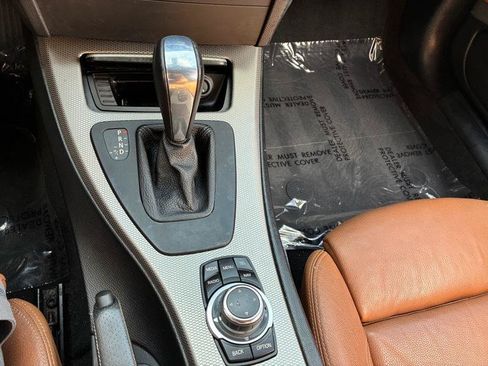 Used 2013 BMW 335i Convertible RWD image 20