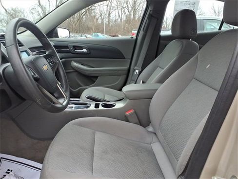 Used 2015 Chevrolet Malibu LS w/ Protection Package image 13