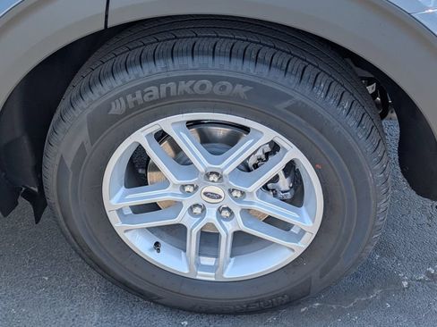 New 2026 Ford Explorer Active w/ Active Comfort Package RWD image 20