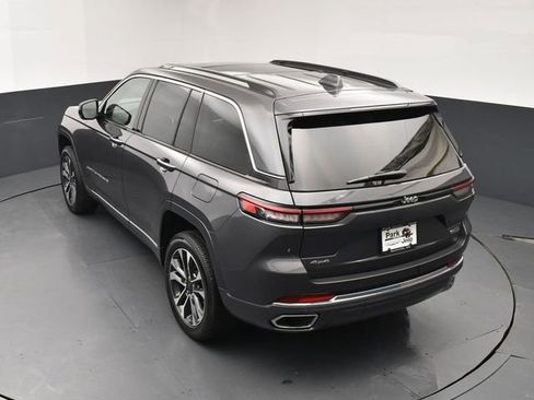 Used 2023 Jeep Grand Cherokee Overland AWD/4WD image 16