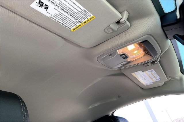 Used 2025 Buick Encore GX Preferred AWD/4WD image 29