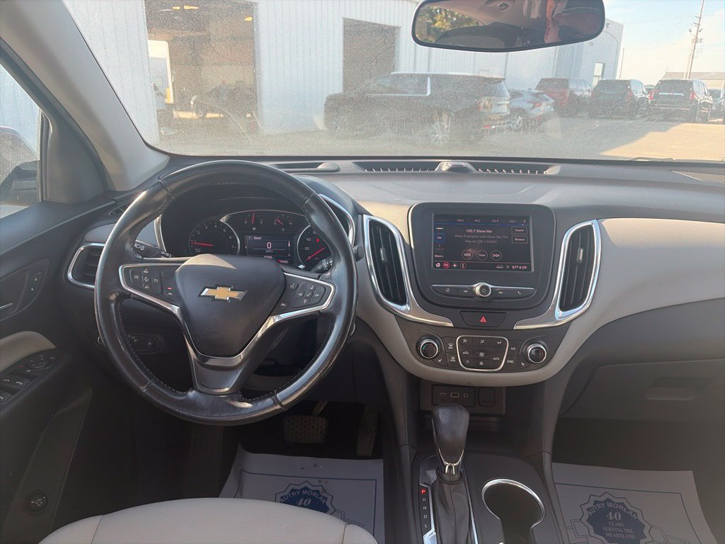 Used 2020 Chevrolet Equinox LT FWD image 14