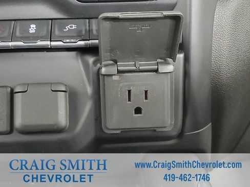 Used 2022 GMC Sierra 2500 AT4 w/ AT4 Preferred Package image 27