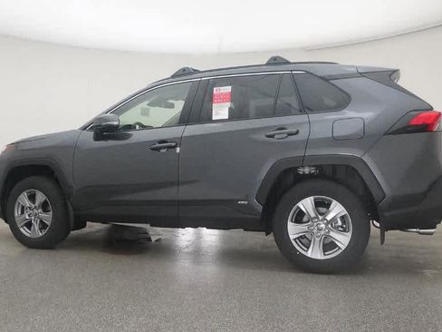 Certified 2025 Toyota RAV4 XLE image 57