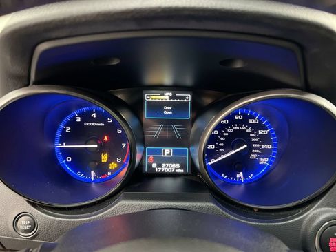 Used 2018 Subaru Legacy 3.6R Limited AWD/4WD image 12