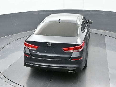 Used 2020 Kia Optima LX image 35