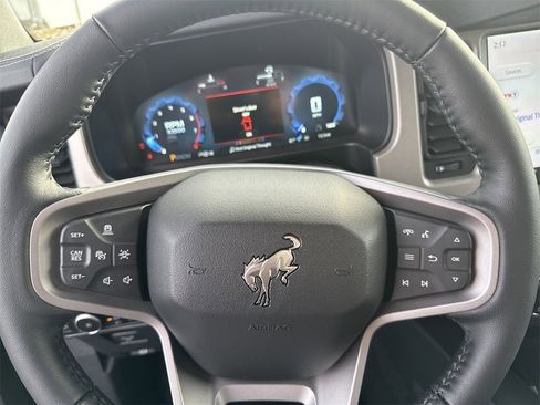 New 2025 Ford Bronco Outer Banks image 25