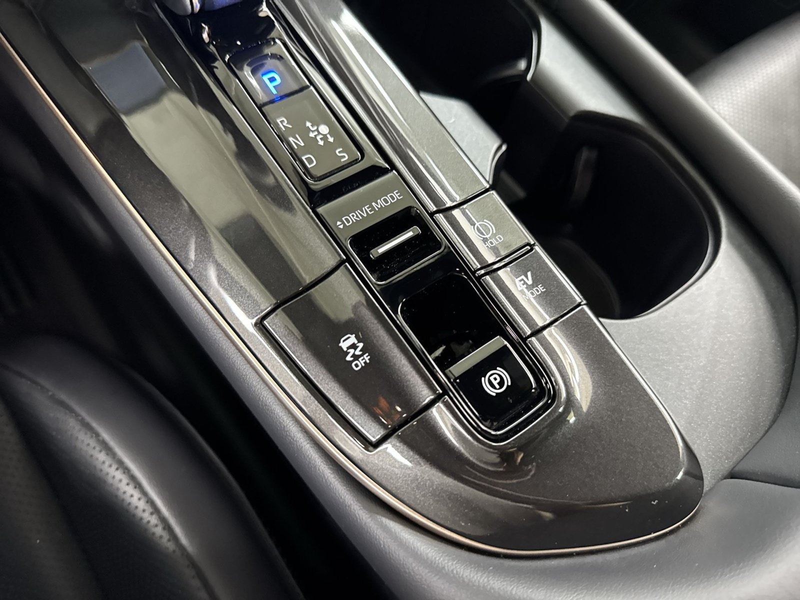 Used 2025 Toyota Crown Signia AWD/4WD image 43