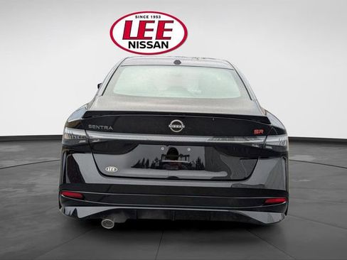 New 2026 Nissan Sentra SR w/ Floor Mat Package FWD image 4