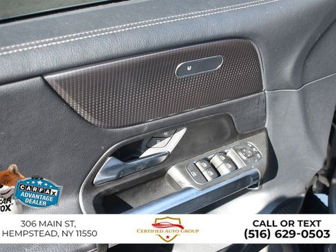 Used 2022 Mercedes-Benz GLB 250 4MATIC image 11