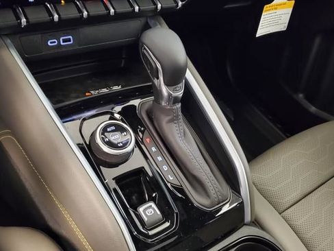 New 2026 Chevrolet Colorado ZR2 w/ Technology Package image 28