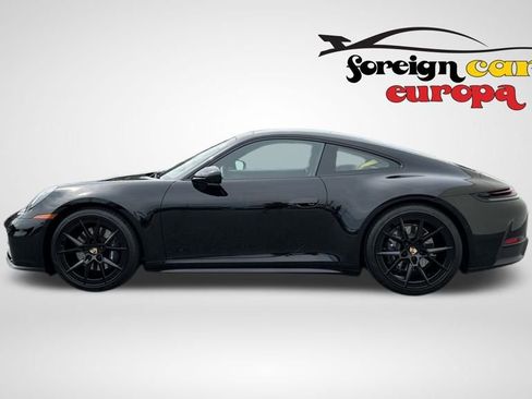 Used 2025 Porsche 911 Carrera image 19