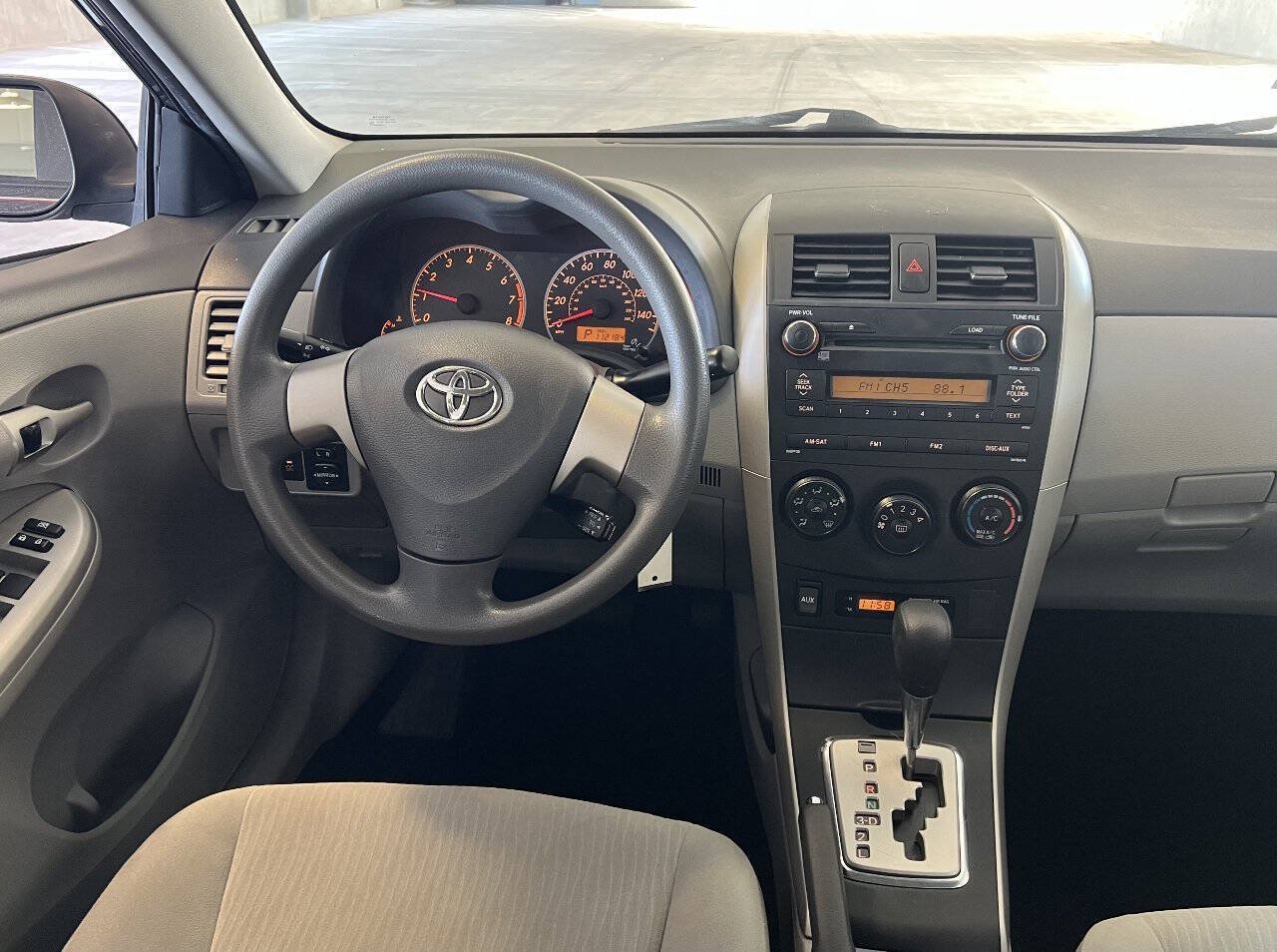Used 2010 Toyota Corolla LE w/ All Weather Guard Pkg FWD image 16