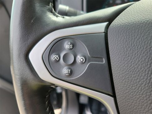 Used 2022 Chevrolet Colorado LT w/ LT Convenience Package image 23