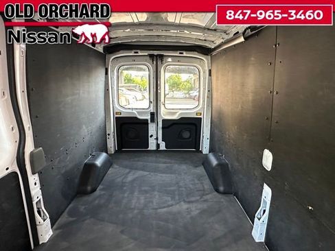 Used 2024 Ford Transit 250 148 Medium Roof w/ Load Area Protection Package RWD image 10