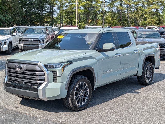 Used 2026 Toyota Tundra Limited AWD/4WD image 3