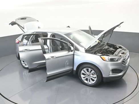 Used 2022 Ford Edge Titanium image 74