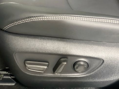Used 2025 Toyota RAV4 XLE Premium FWD image 15