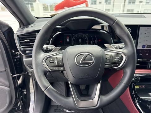 Used 2025 Lexus NX 250 FWD w/ Towing Package (2000 Lbs) image 14