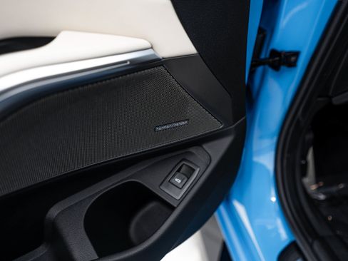 Used 2026 BMW M3 Competition AWD/4WD image 16