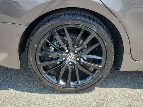 Used 2024 Toyota Camry XSE image 7