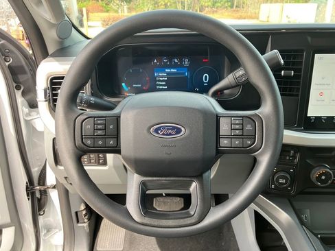 New 2026 Ford F250 XLT w/ XLT Premium Package image 17
