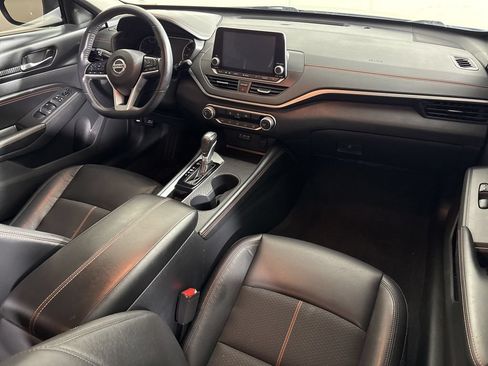 Used 2021 Nissan Altima 2.5 SR FWD image 13