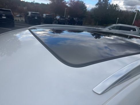 Used 2022 Cadillac XT5 Premium Luxury w/ Technology Package image 13