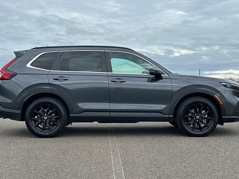 Certified 2024 Honda CR-V Sport-L image 2