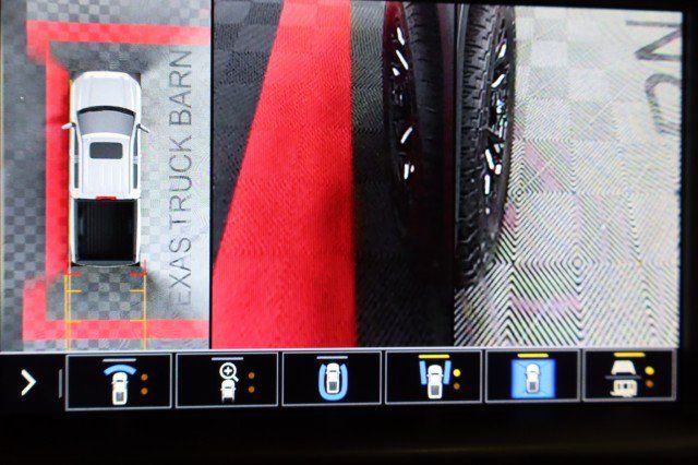 Used 2021 GMC Sierra 1500 AT4 w/ AT4 Premium Package AWD/4WD image 19