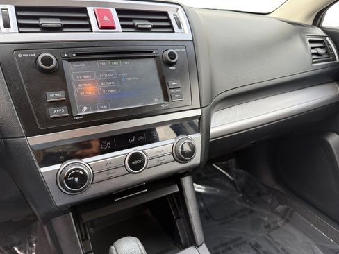 Used 2015 Subaru Outback 2.5i image 12