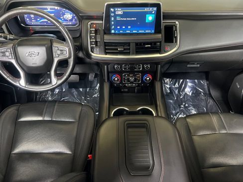 Used 2022 Chevrolet Suburban RST w/ Sport Performance Package AWD/4WD image 13