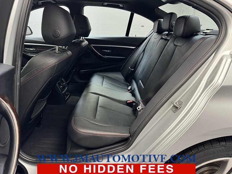 Used 2017 BMW 330i xDrive Sedan AWD/4WD image 15