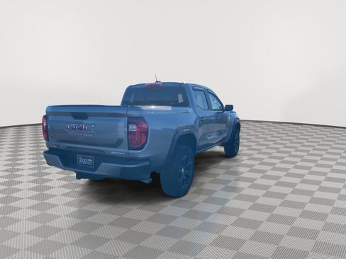 Used 2024 GMC Canyon Elevation w/ Convenience Package image 8