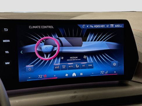 Used 2025 BMW 228i xDrive w/ Premium Package image 23