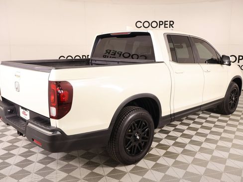Used 2018 Honda Ridgeline RTL-T image 20