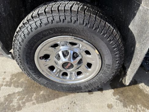 Used 2013 GMC Sierra 3500 W/T w/ Snow Plow Prep Package image 17