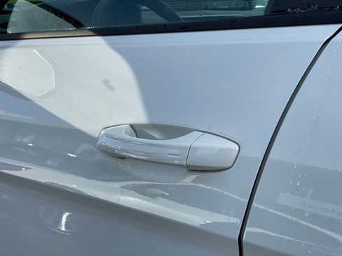 Certified 2025 Volkswagen Atlas Peak Edition SE image 27