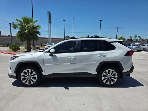 Used 2025 Toyota RAV4 XLE Premium FWD image 3