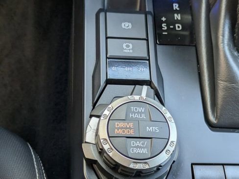 Used 2024 Toyota Tacoma TRD Off-Road image 17