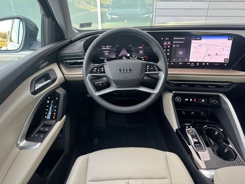New 2025 Audi Q5 Premium Plus image 11