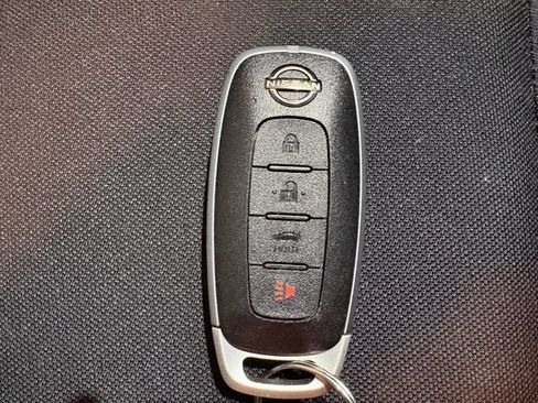 Used 2024 Nissan Versa SV w/ Trunk Package FWD image 14