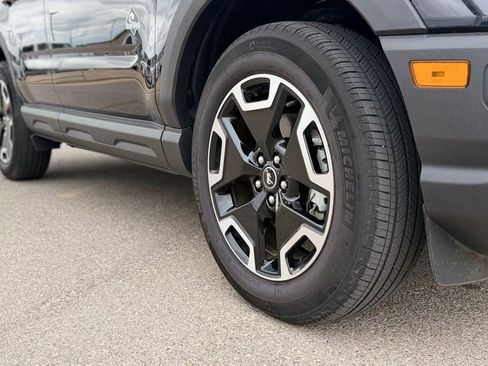 Used 2023 Ford Bronco Sport Outer Banks image 2