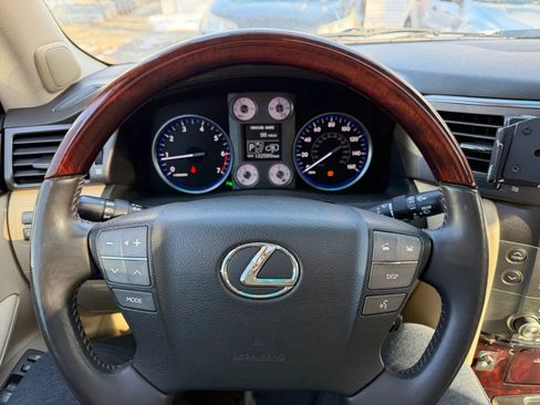 Used 2011 Lexus LX 570 LX 570 Sport Utility 4D image 33