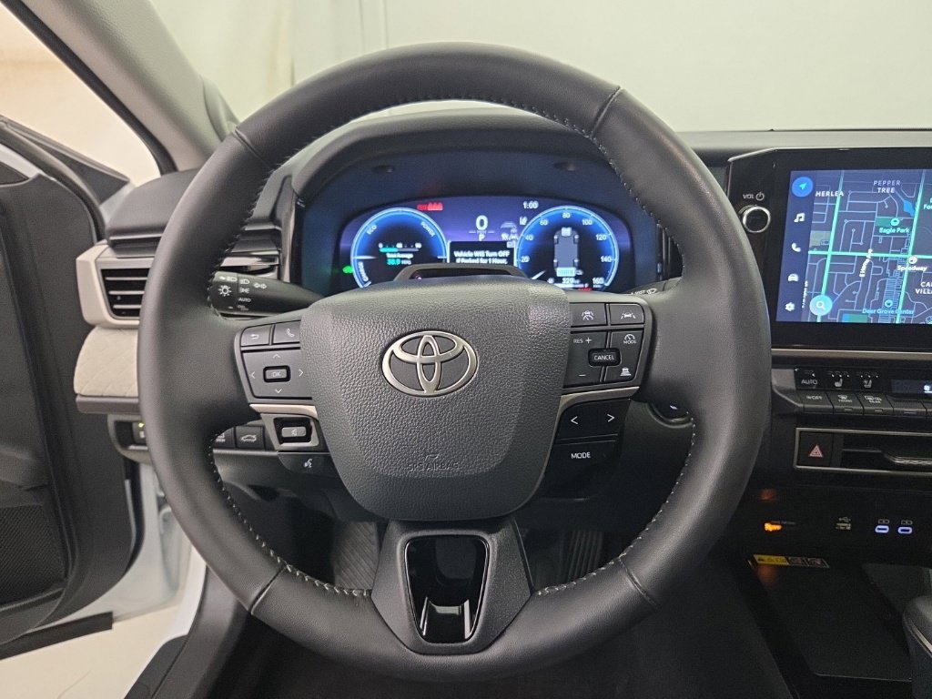 Used 2026 Toyota Camry XLE w/ Premium Plus Package AWD/4WD image 34