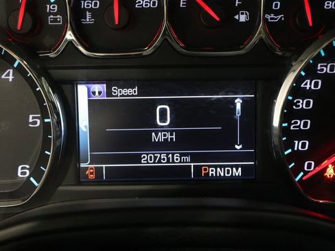 Used 2015 Chevrolet Suburban LTZ AWD/4WD image 43