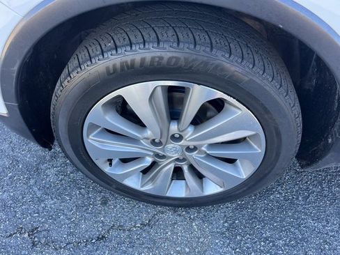 Used 2018 Buick Encore Preferred image 25