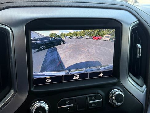 Used 2021 GMC Sierra 1500 SLT w/ SLT Premium Plus Package AWD/4WD image 24